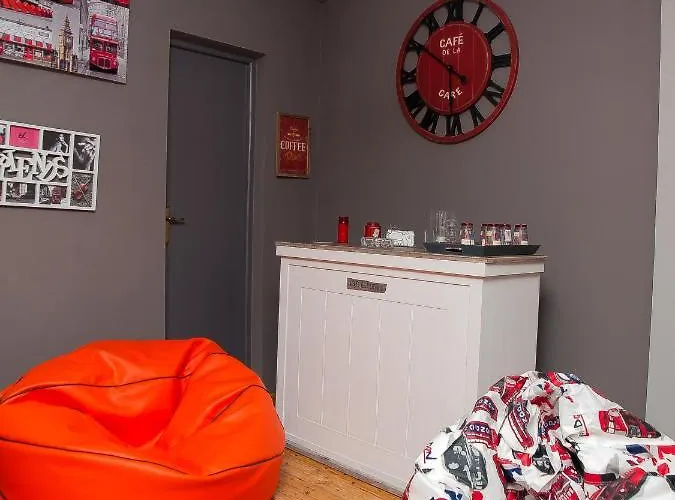 Autentica Buhardilla En El Centro De